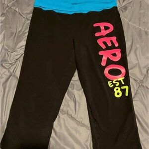 Ladies Aero Black Capris